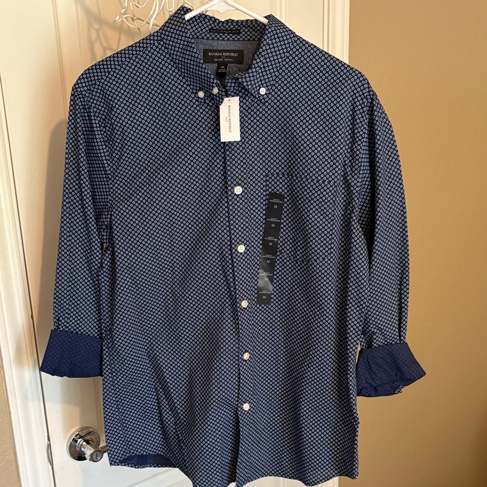 Michael Kors Men's Navy Geometric Button Down Shirt